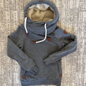 Wanakome Grey Hoodie with Sherpa Lined Hoodie